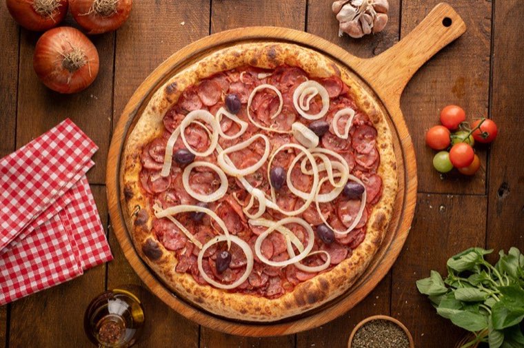 Pizza Calabresa